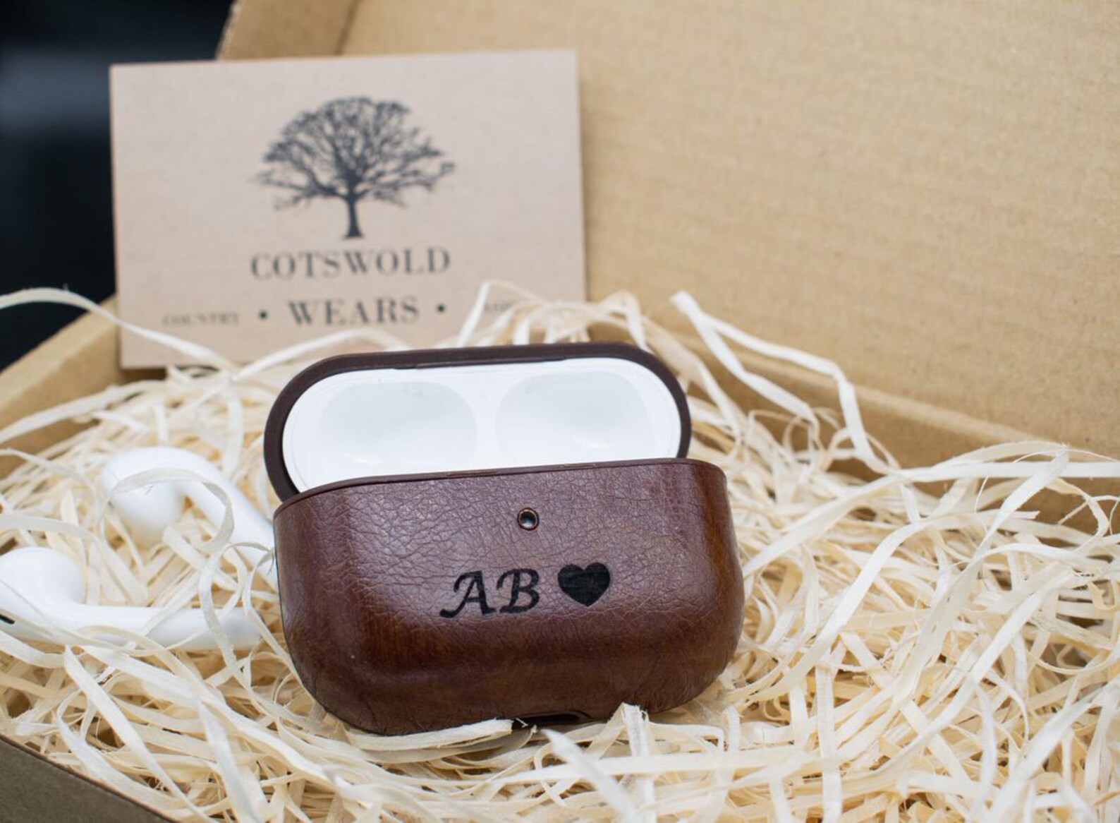 Personalized Leather AirPods Case with Keychain