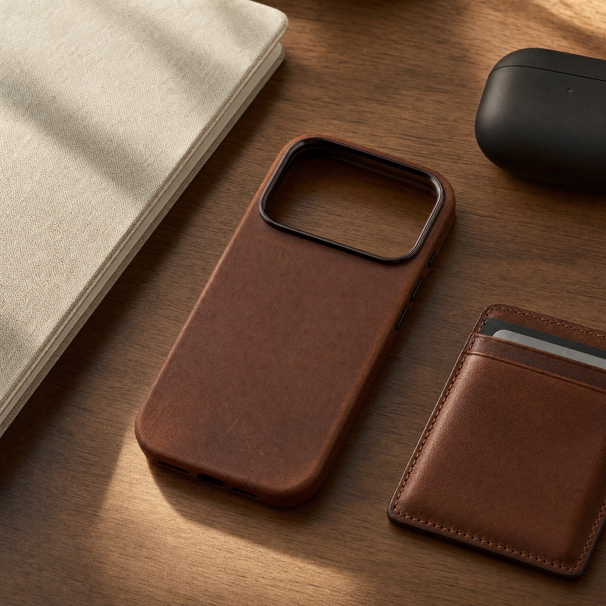Leather iPhone 17 Pro Case – Brown